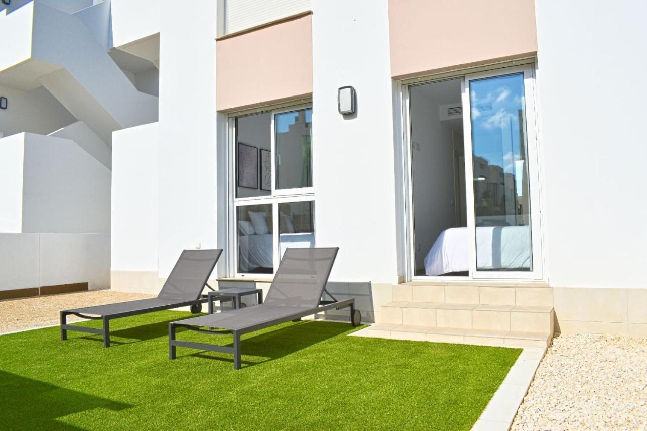 New Build Apartment On Beautiful Modern Complex Rojales Ngoại thất bức ảnh